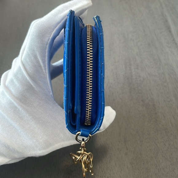 ❌SOLD❌ Dior Blue Cannage Patent Leather Zip Around Bifold Wallet - Picture 6 of 15